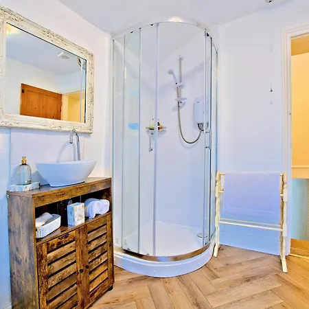 Ferienhaus Labernum Cottage, Ingleton, Yorkshire Dales National Park, Famous Three Peaks, Near The District, Pets Are Welcome