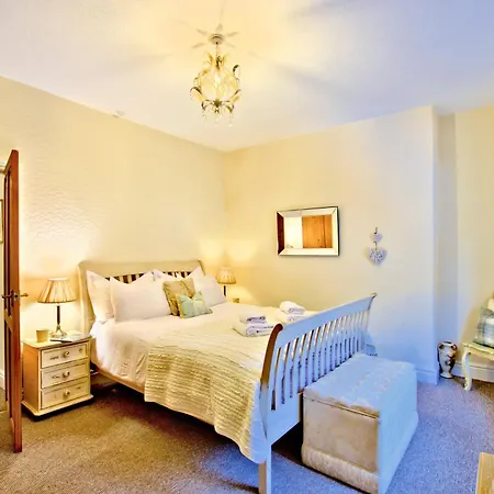 Labernum Cottage, Ingleton, Yorkshire Dales National Park, Famous Three Peaks, Near The District, Pets Are Welcome * Ingleton (North Yorkshire)
