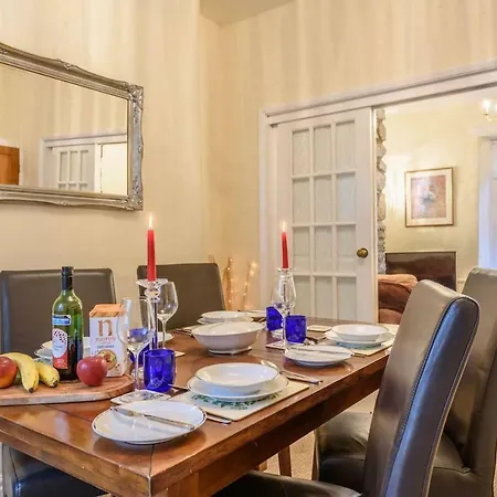 Labernum Cottage, Ingleton, Yorkshire Dales National Park, Famous Three Peaks, Near The District, Pets Are Welcome